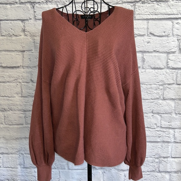 1.State loose fit v neck ribbed cotton sweater from Nordstrom - Picture 2 of 5